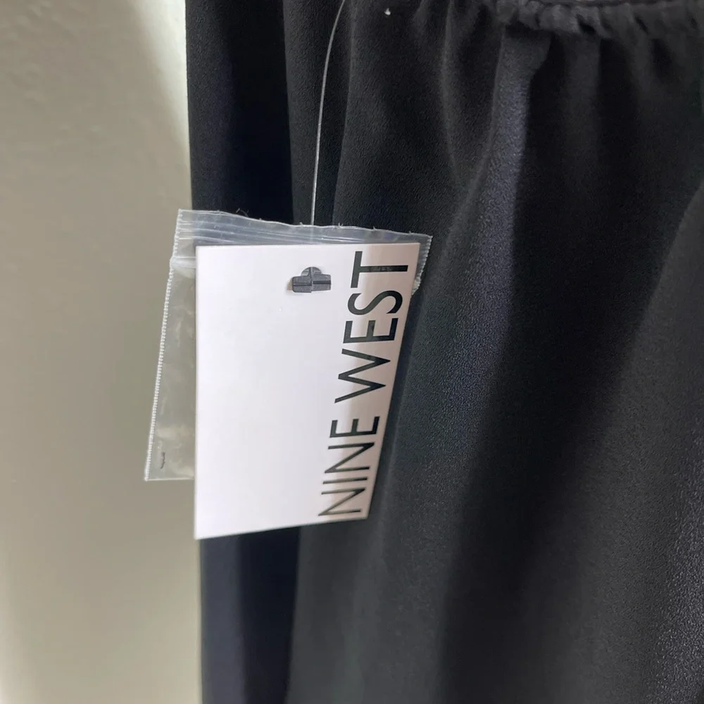 Nine West Womens Mock Neck Swing Mini Dress. Color Black. Size Medium NWT